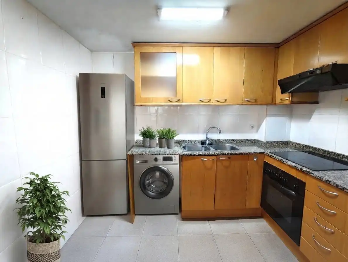 Piso con terraza en venta en Carrer del Ter, imagen 7