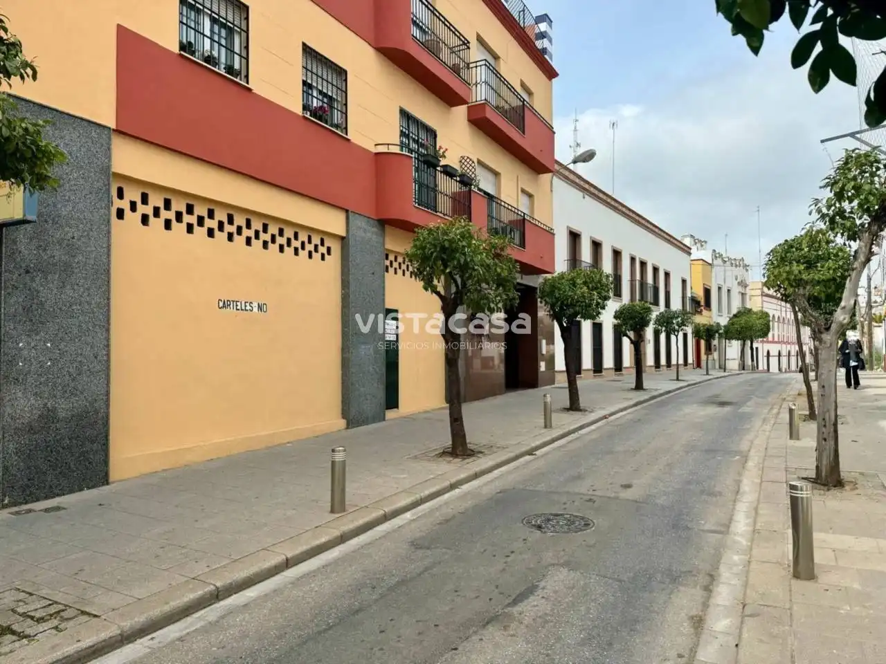 Vista exterior de Local de alquiler en Alcalá de Guadaira