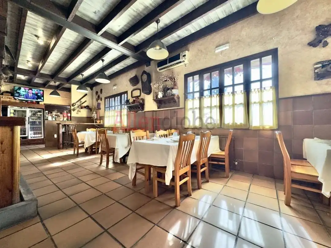 Business premises for sale in Viella - Granda - Meres, imagen 5
