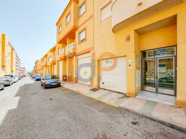 Parcheggio in vendita a La Gangosa