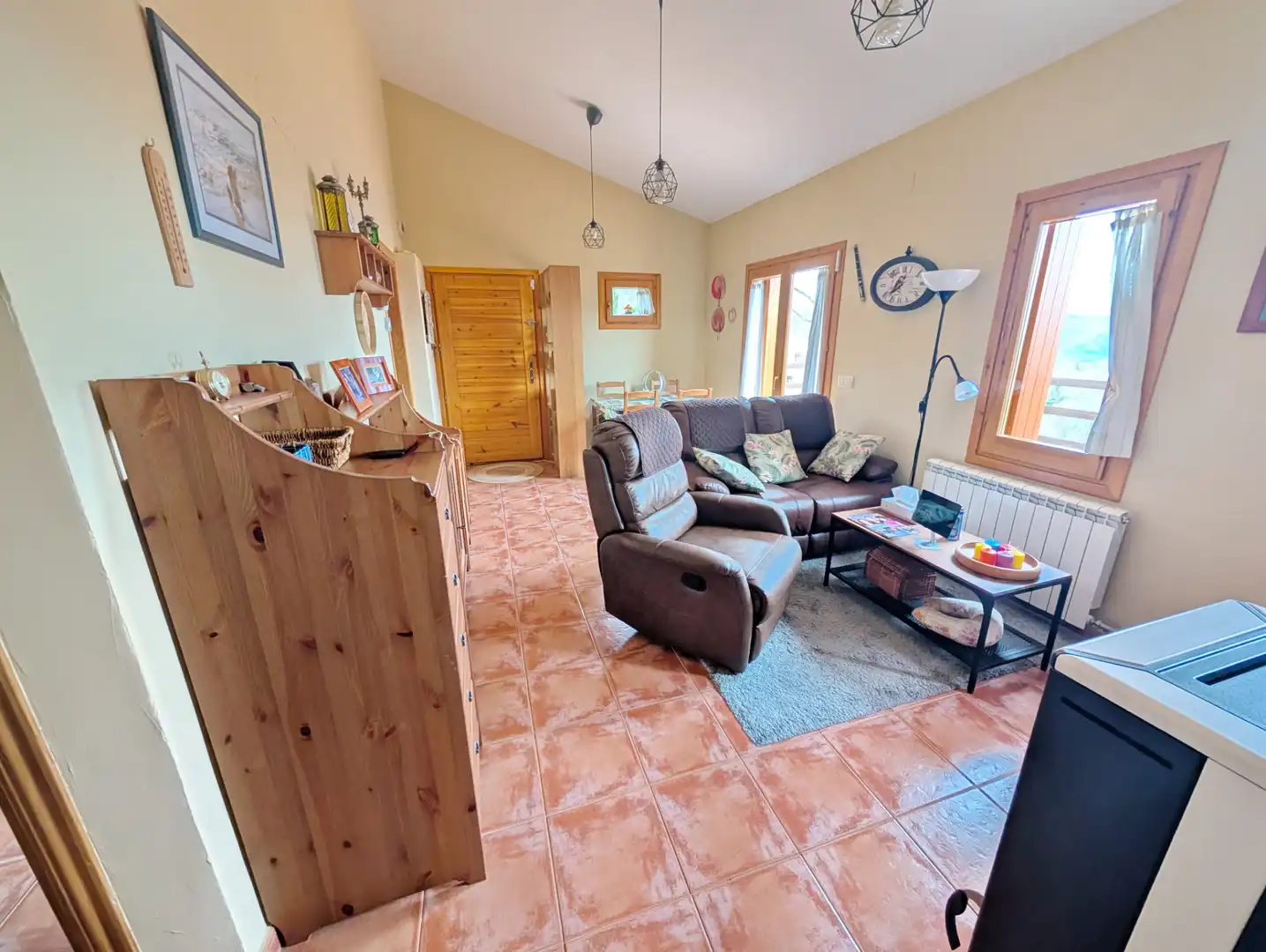 Sala d'estar de Casa o xalet en venda en Camprodon amb Jardí privat i Terrassa