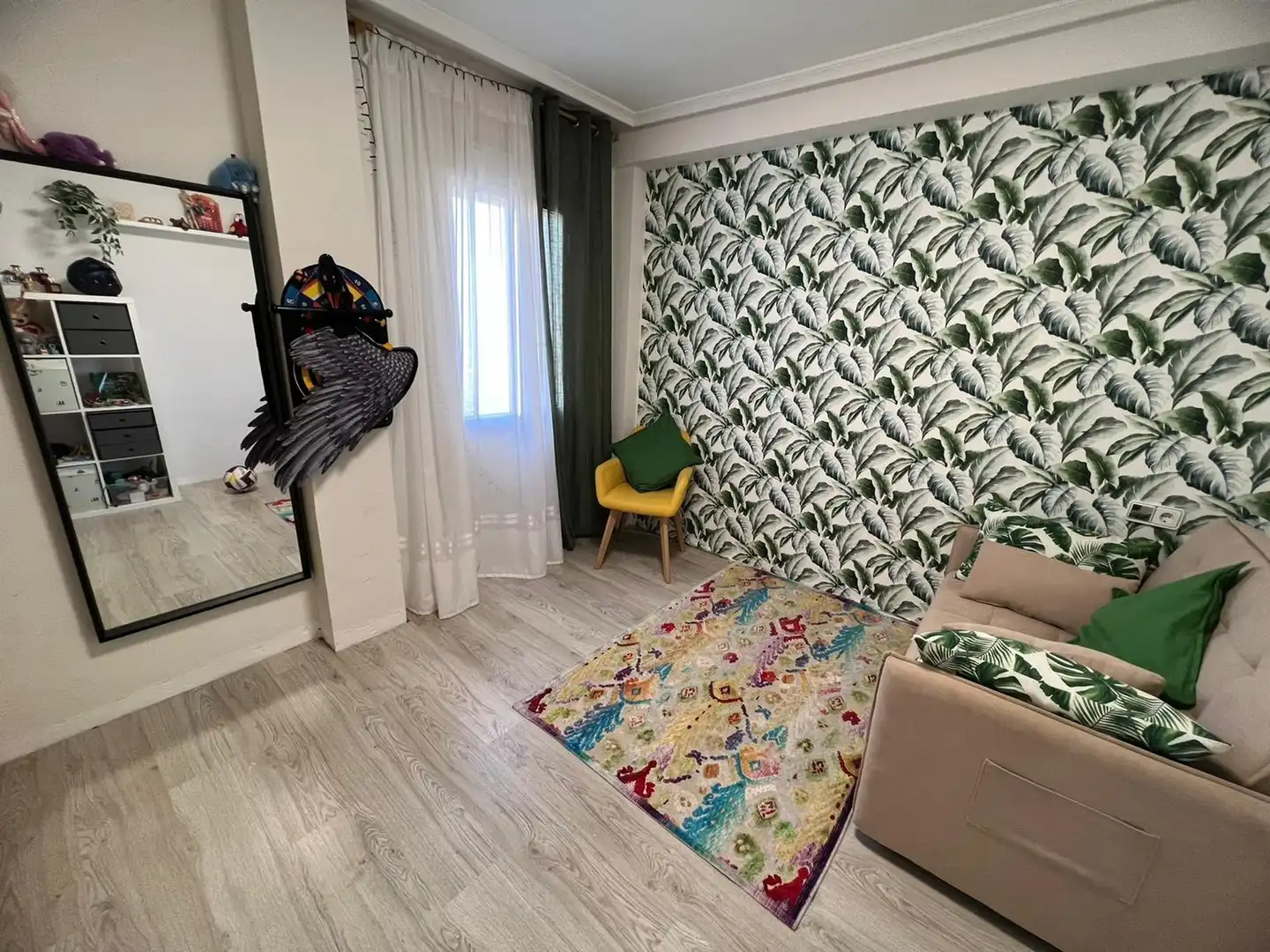 Habitación de Apartamento en venta en Torrevieja con Jardín privado, Terraza y Amueblado