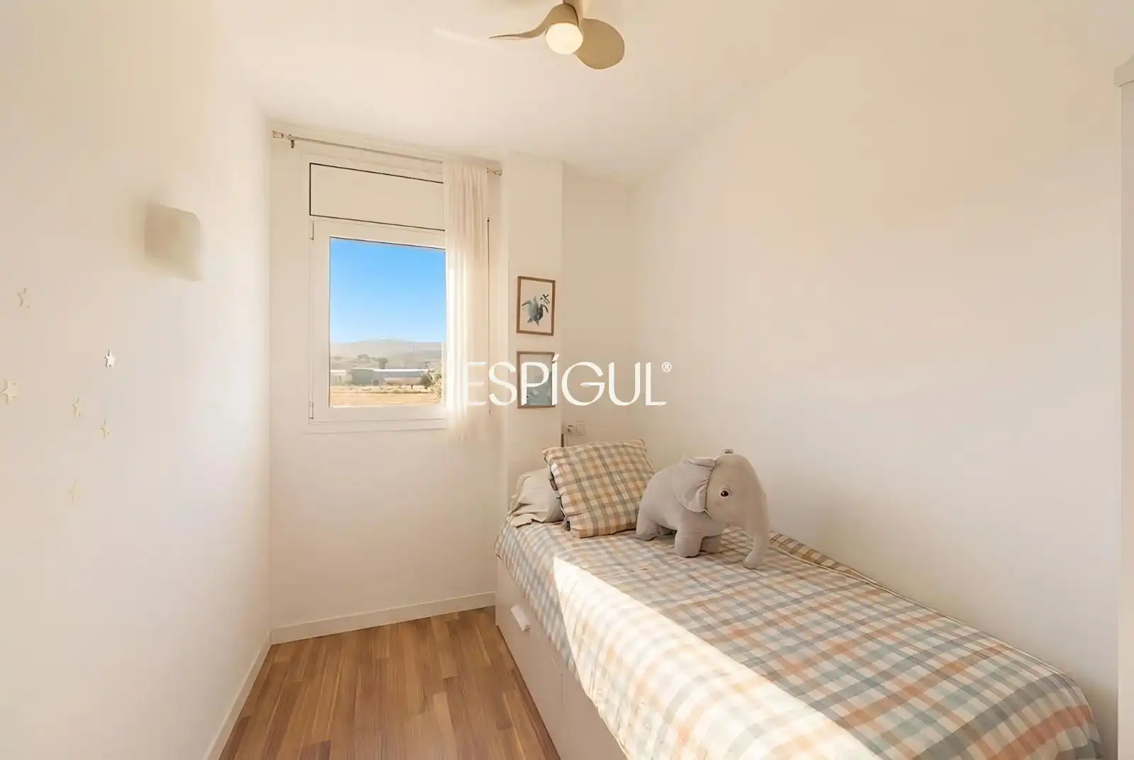 Bedroom of Flat for sale in Sant Andreu de Llavaneres  with Air Conditioner, Heating and Parquet flooring