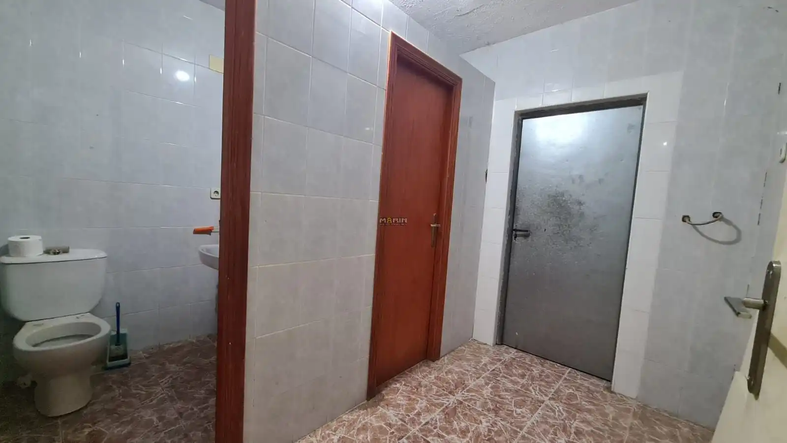 Bany de Nau industrial en venda en Cartagena amb Calefacció