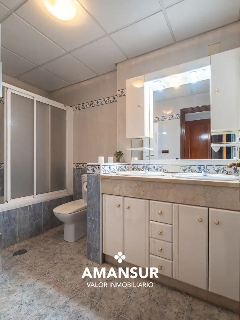 Flat with terrace for sale in Calle Emilio Molero, imagen 30