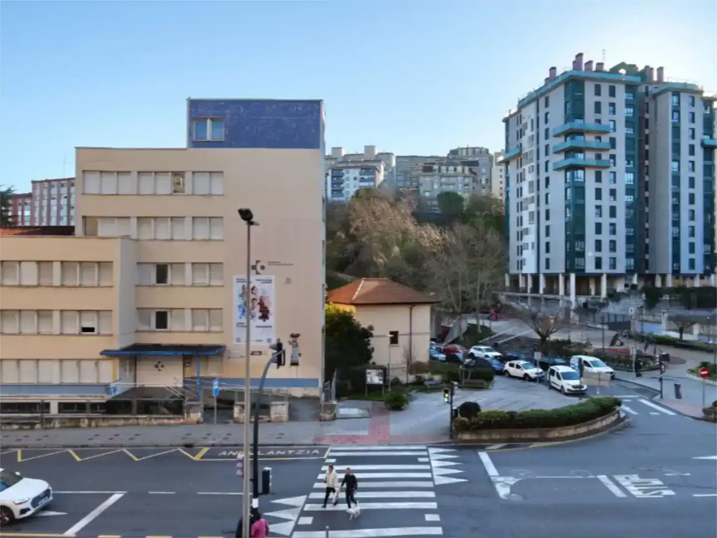 Vista exterior de Piso en venta en Santurtzi  con Balcón