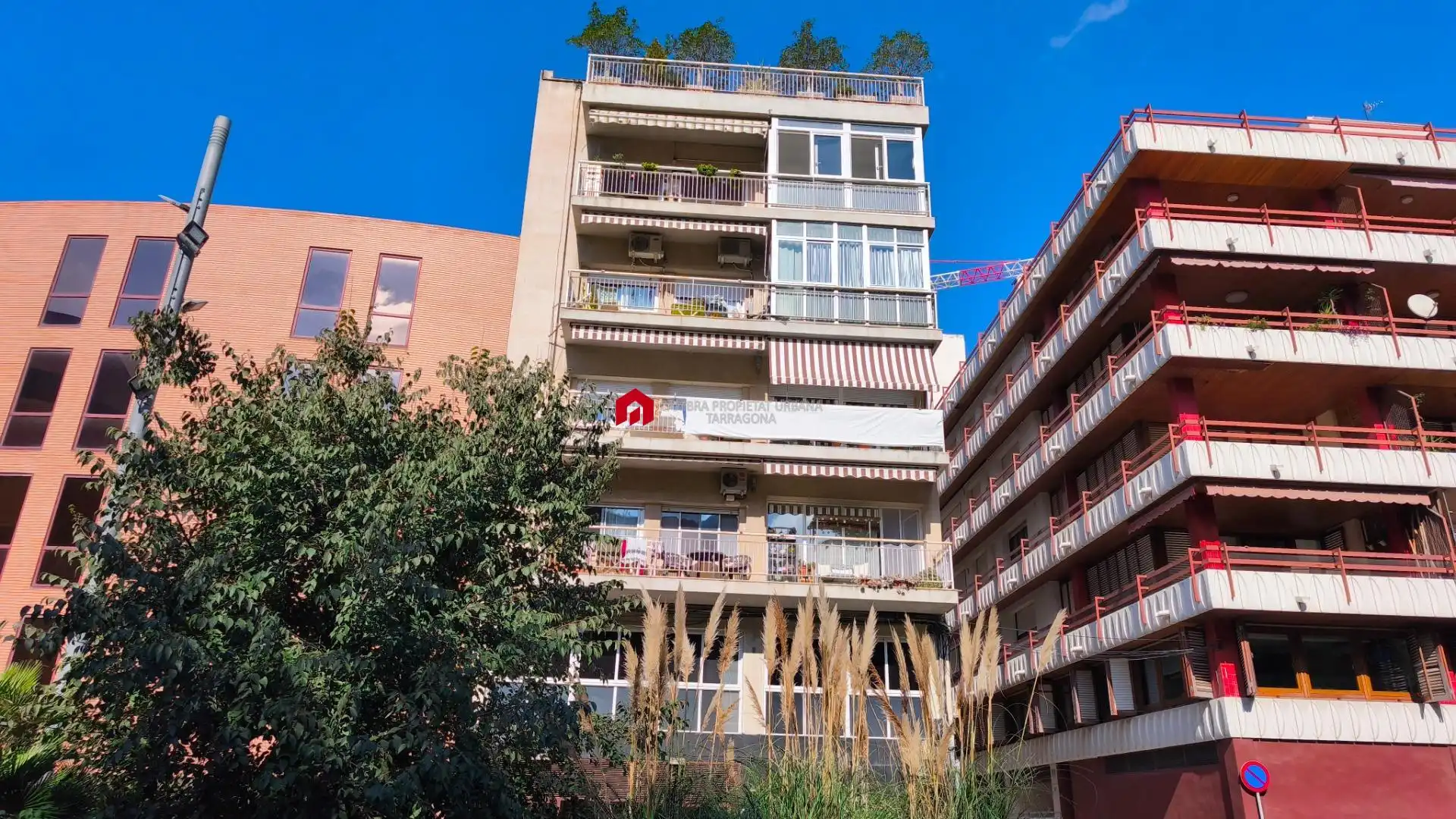 Vista exterior de Piso en venta en Centre
