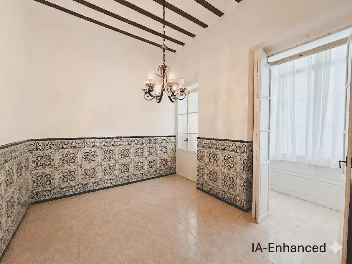 Comedor de Piso en venta en Cádiz con Trastero y Balcón