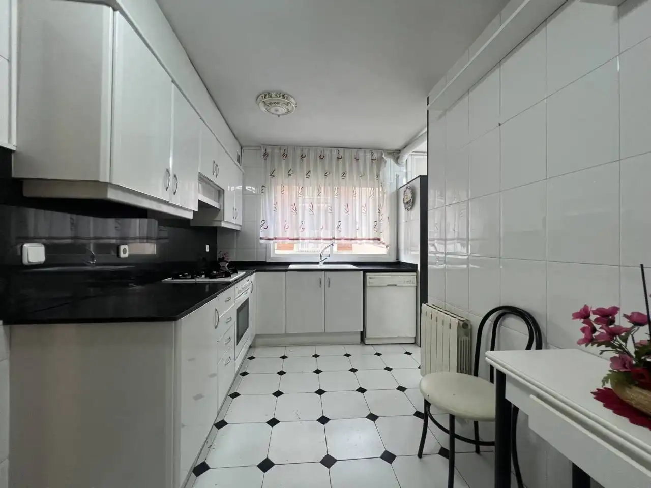 Kitchen of Flat for sale in Granollers  with Heating and Storage room