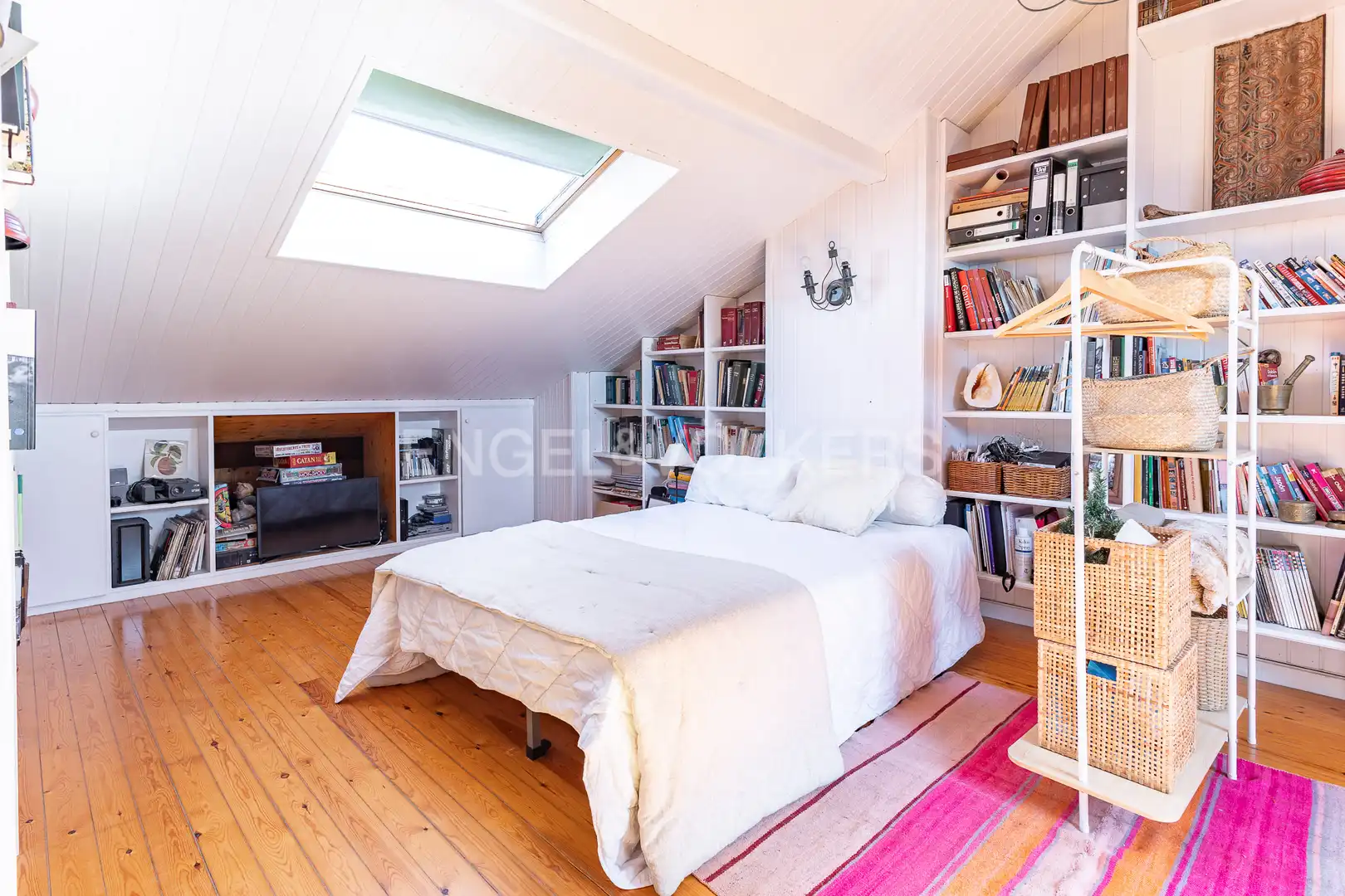 Habitación de Casa o chalet en venta en Badalona con Aire acondicionado, Calefacción y Jardín privado