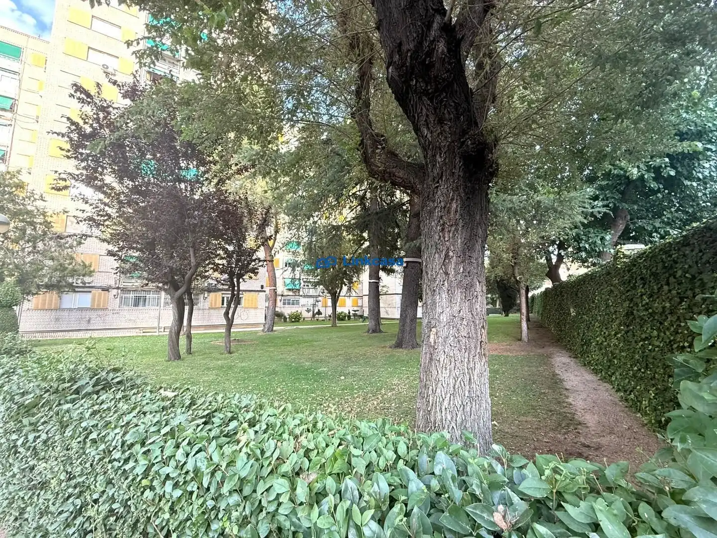 Exterior view of Flat for sale in Madrid  with Air Conditioner, Heating and Private garden