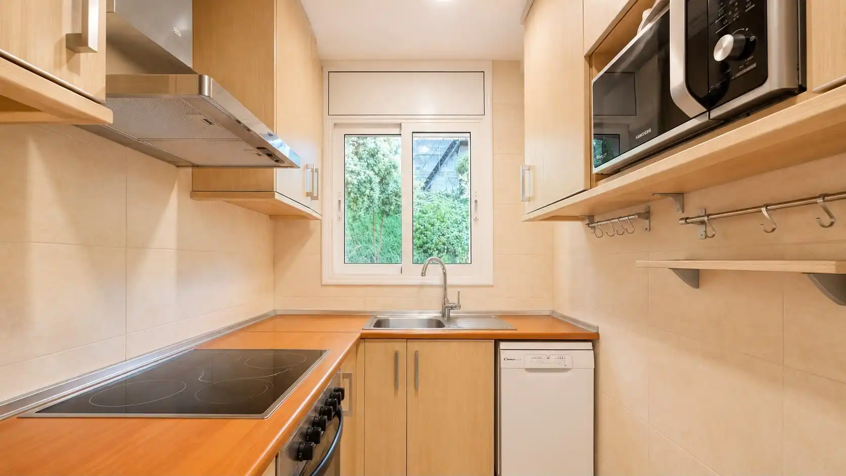 Cocina de Dúplex en venta en Arenys de Mar con Aire acondicionado, Calefacción y Terraza