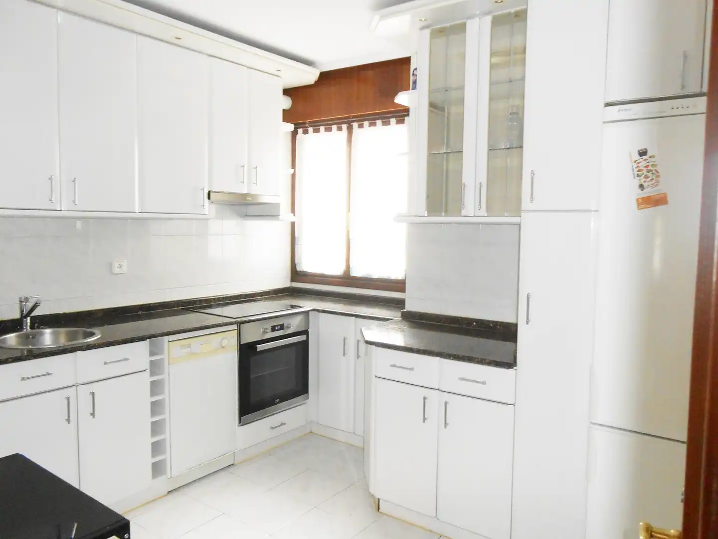 Kitchen of Flat for rent in Bilbao   with Heating, Furnished and Balcony