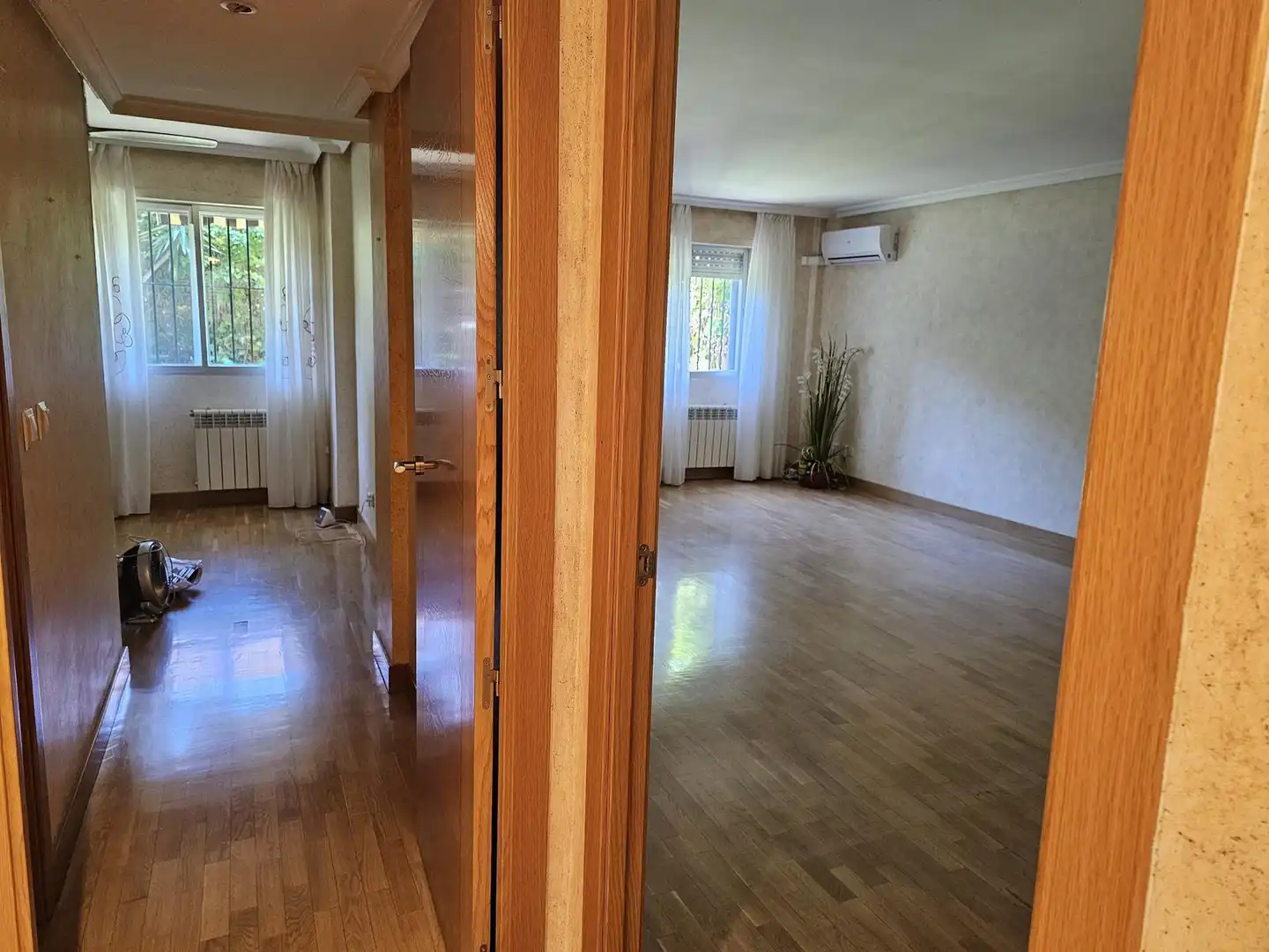 Sala d'estar de Pis de lloguer en Majadahonda amb Aire condicionat, Calefacció i Jardí privat