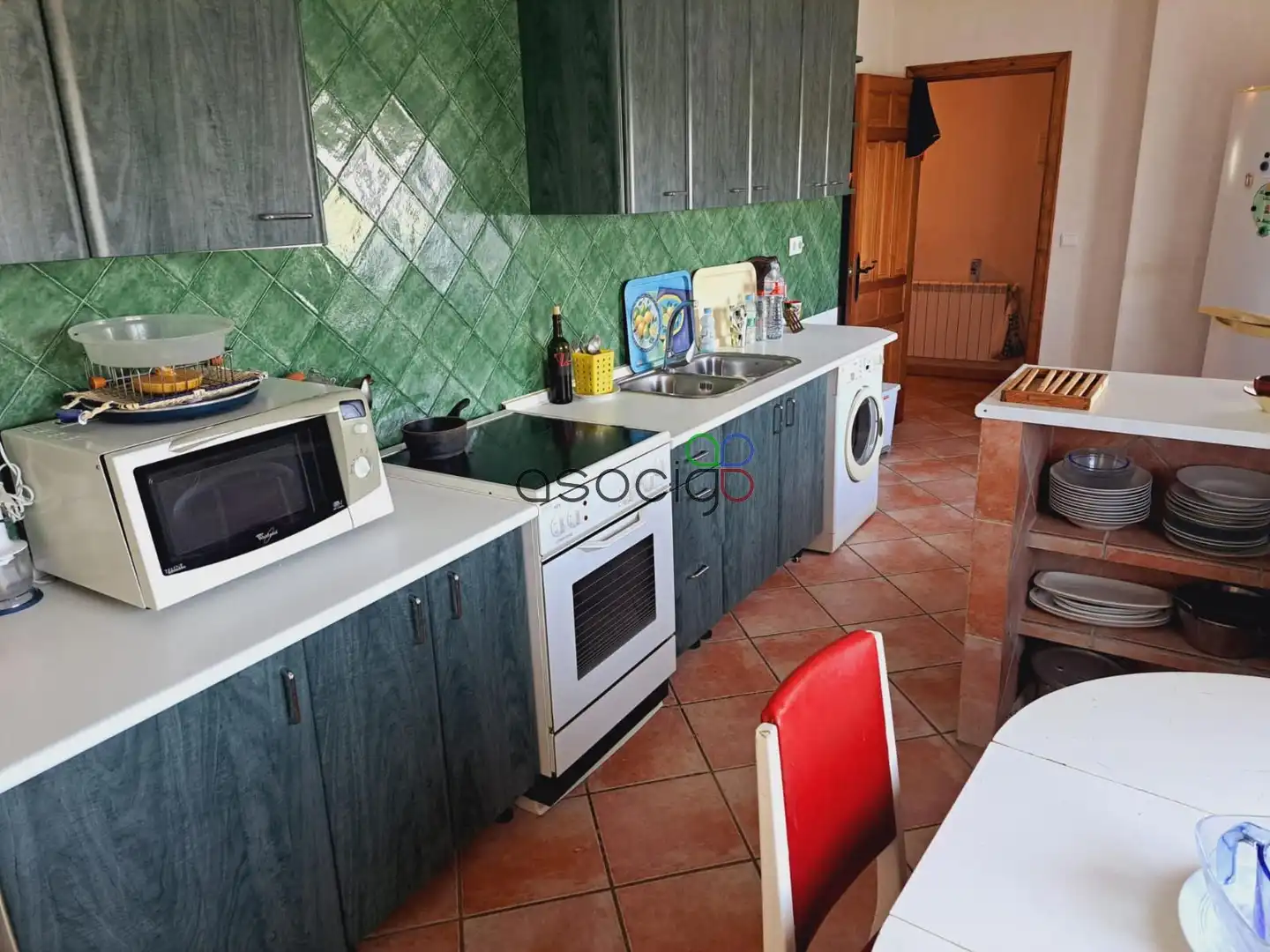 Cocina de Casa o chalet en venta en Solanillos del Extremo con Calefacción, Trastero y Piscina