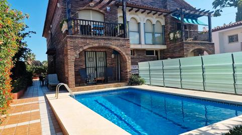 Foto 2 de Casa adosada en venda a Carrer Bergantí, Cambrils Mediterrani, Tarragona