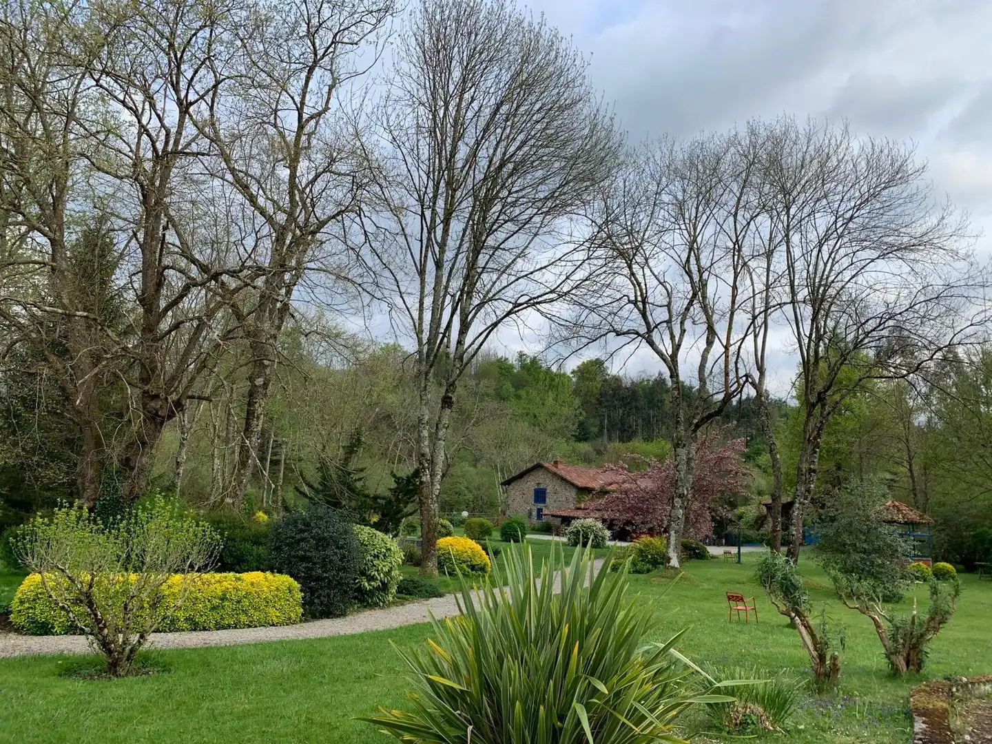Garden of Country homes for sale in Cabuérniga  with Heating, Private garden and Parquet flooring