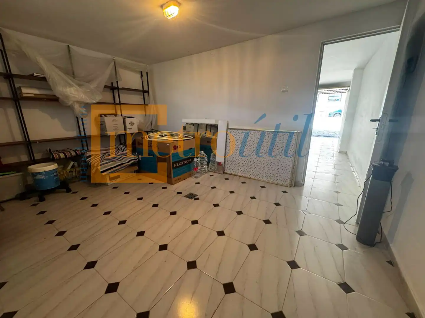 Casa adosada en venda en Galindo y Perahuy amb Calefacció, Jardí privat i Parquet