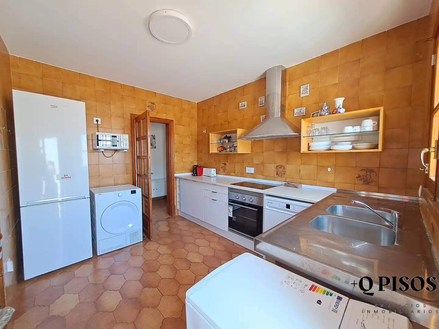 Detached house with pool for sale in Carrer de Saturn, imagen 12