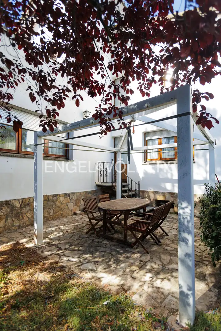 Terrassa de Casa o xalet en venda en Calaf amb Calefacció, Jardí privat i Terrassa