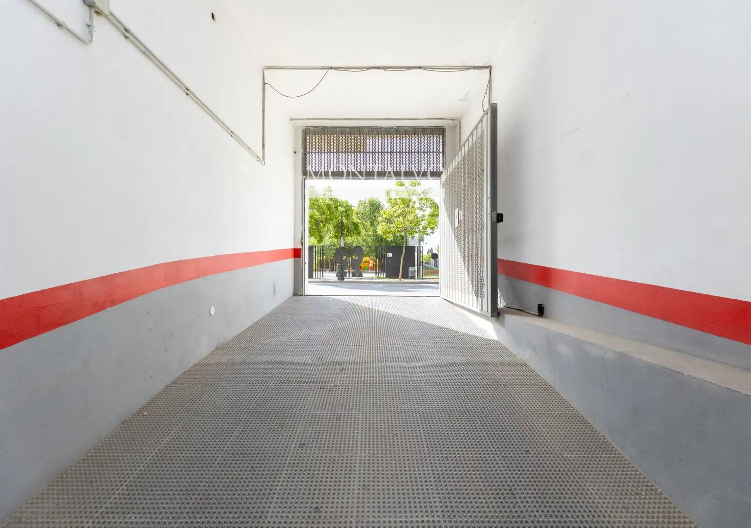 Garage zum Verkauf in Atarfe