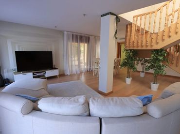 House for sale in Calle el Califa 16