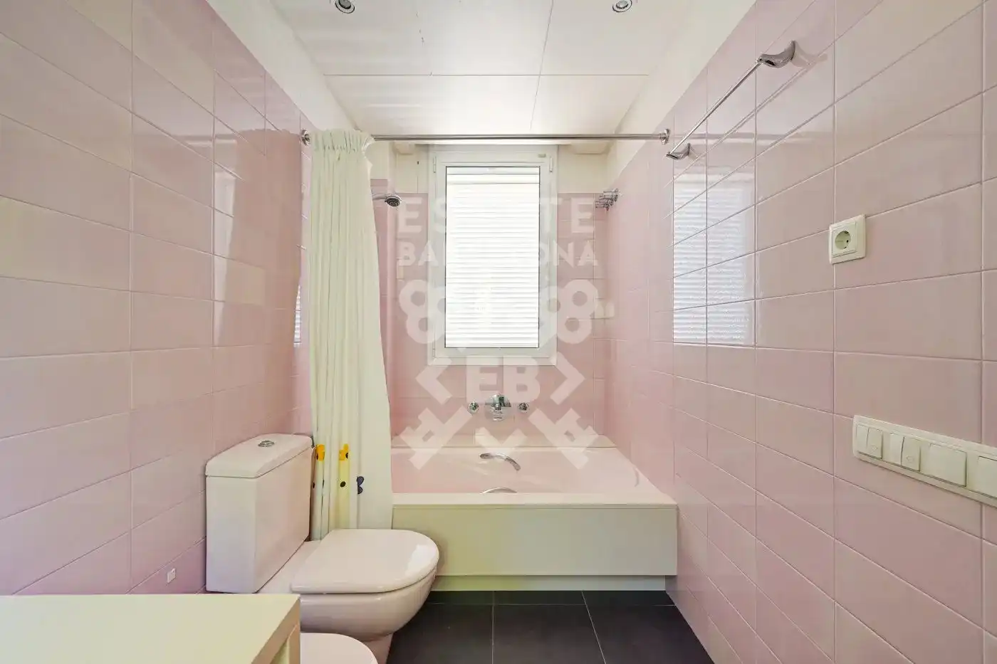 Casa con piscina en venta en Can Girona - Terramar - Vinyet, imagen 42