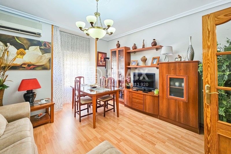 Bedroom of Flat for sale in Úbeda  with Air Conditioner