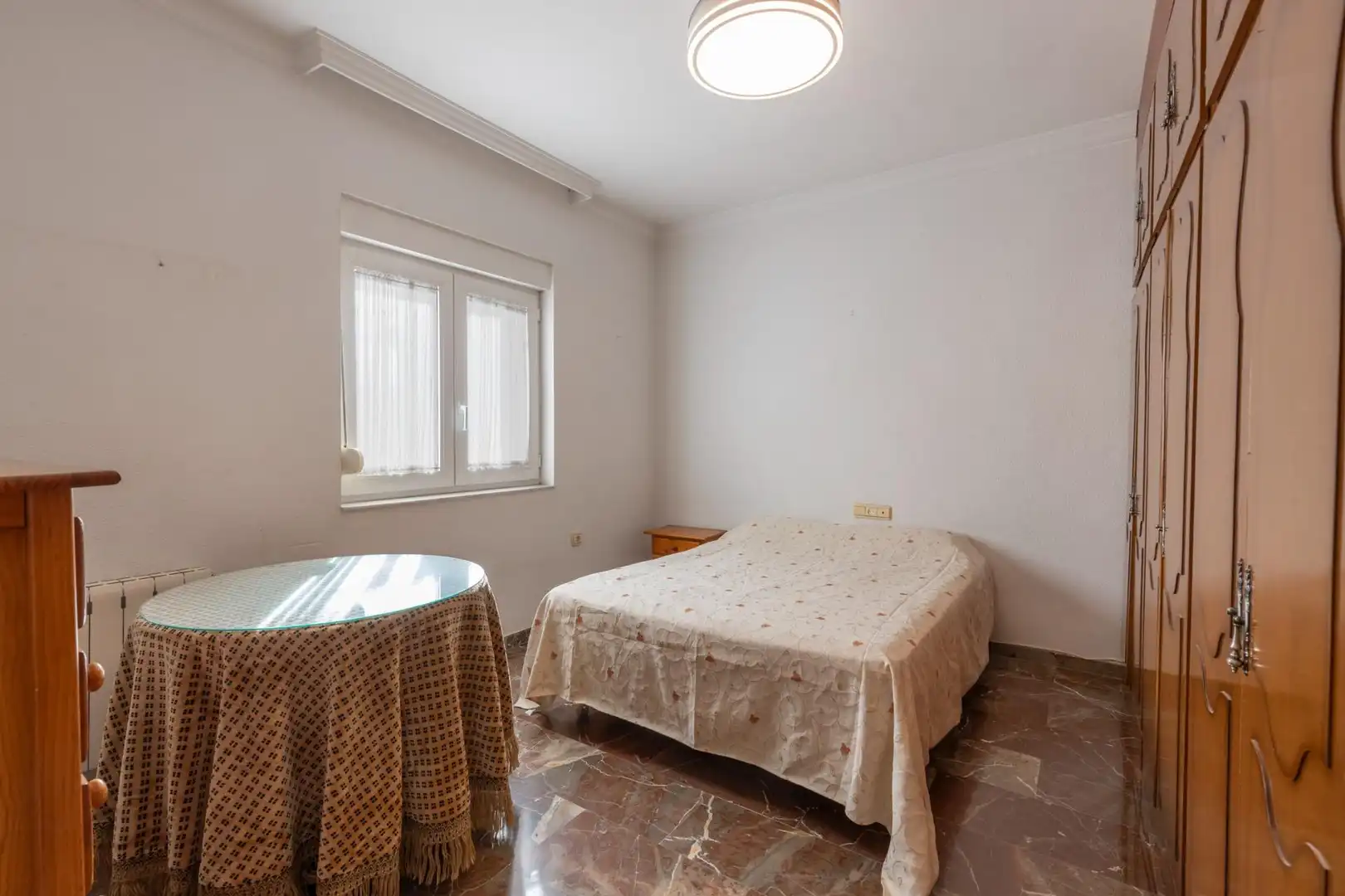 Habitación de Casa o chalet en venta en Las Gabias con Calefacción, Trastero y Balcón
