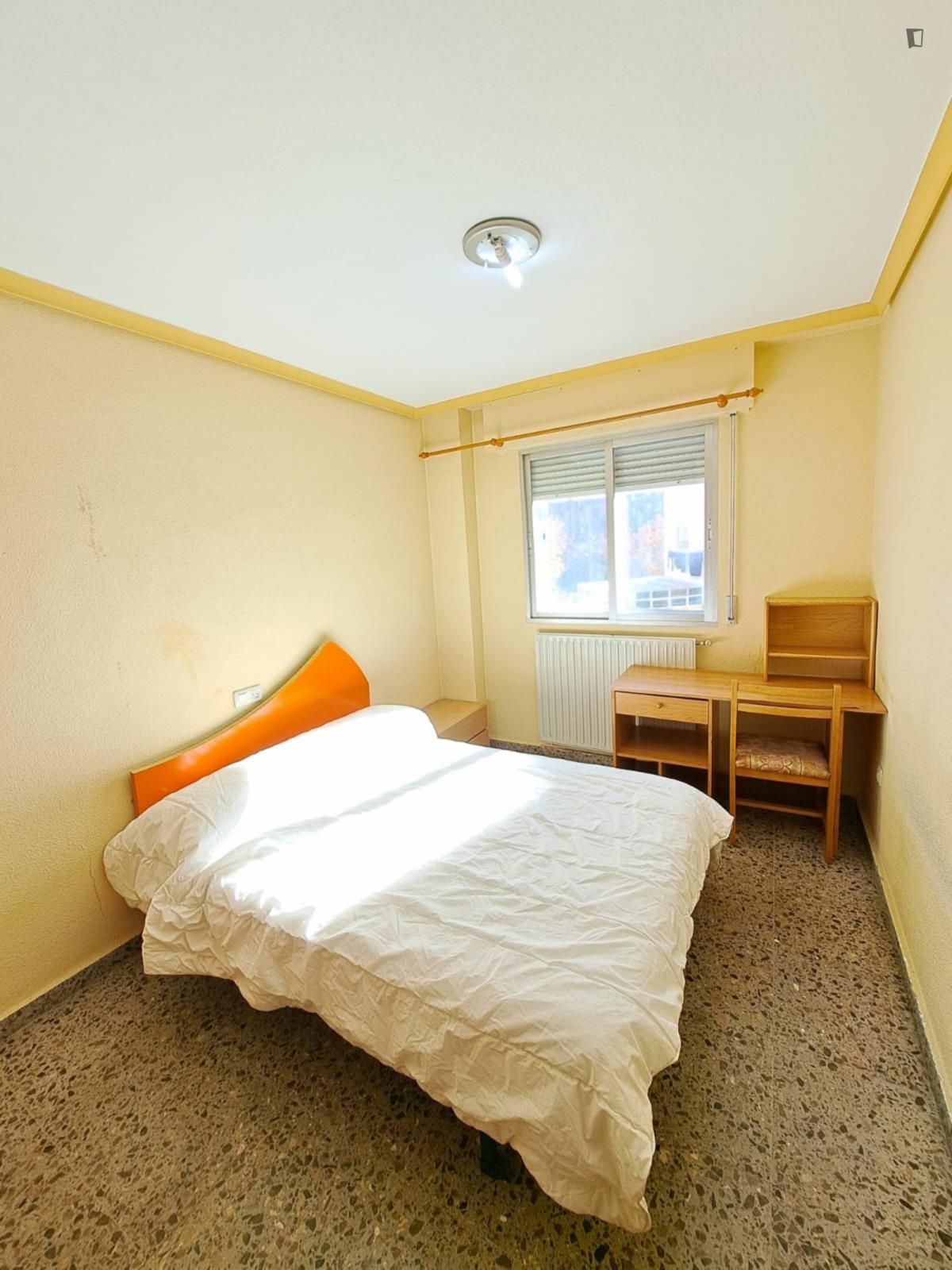 Apartment to share in La Milagrosa