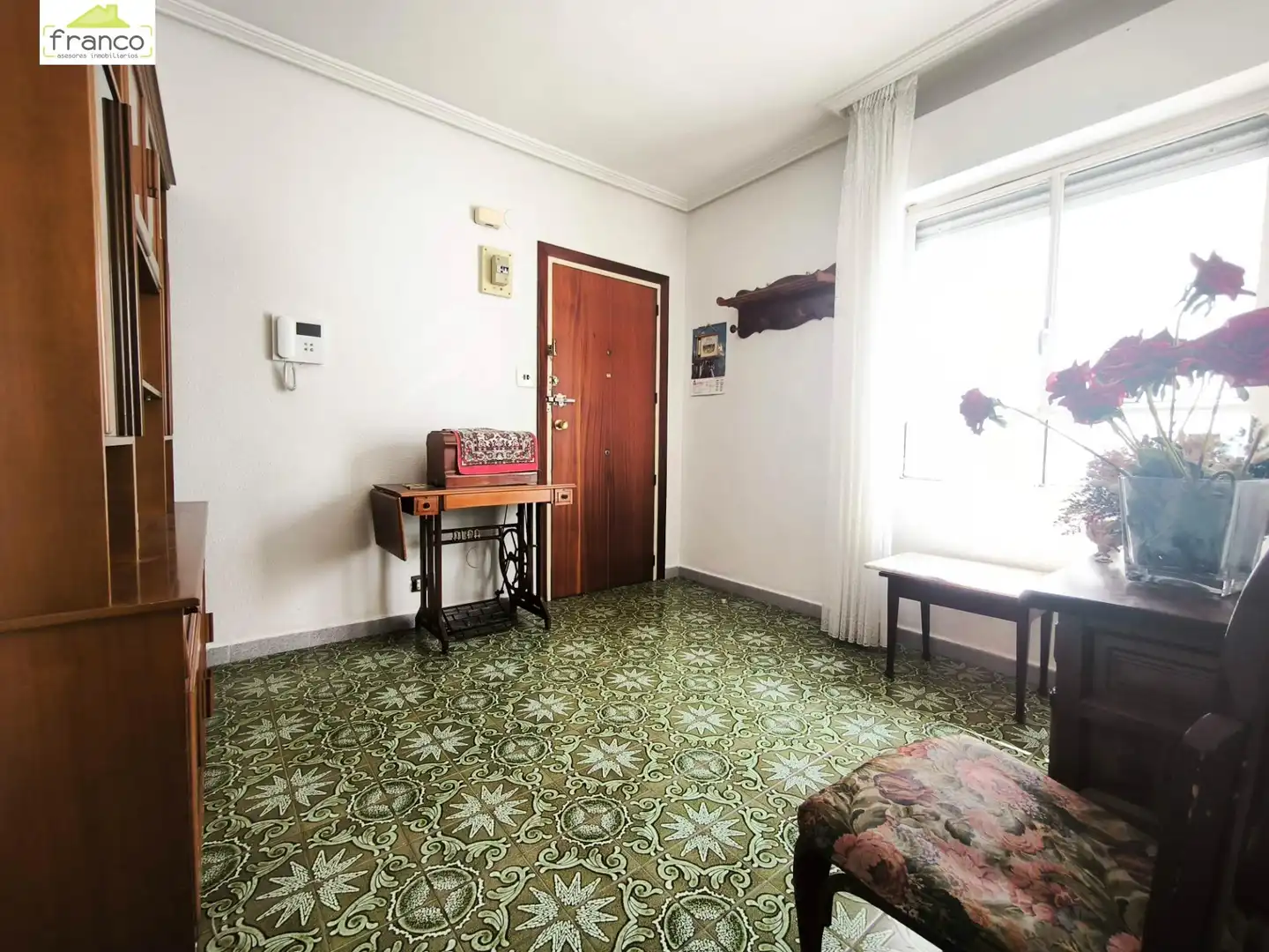 Sala d'estar de Pis en venda en Murcia amb Aire condicionat, Terrassa i Traster