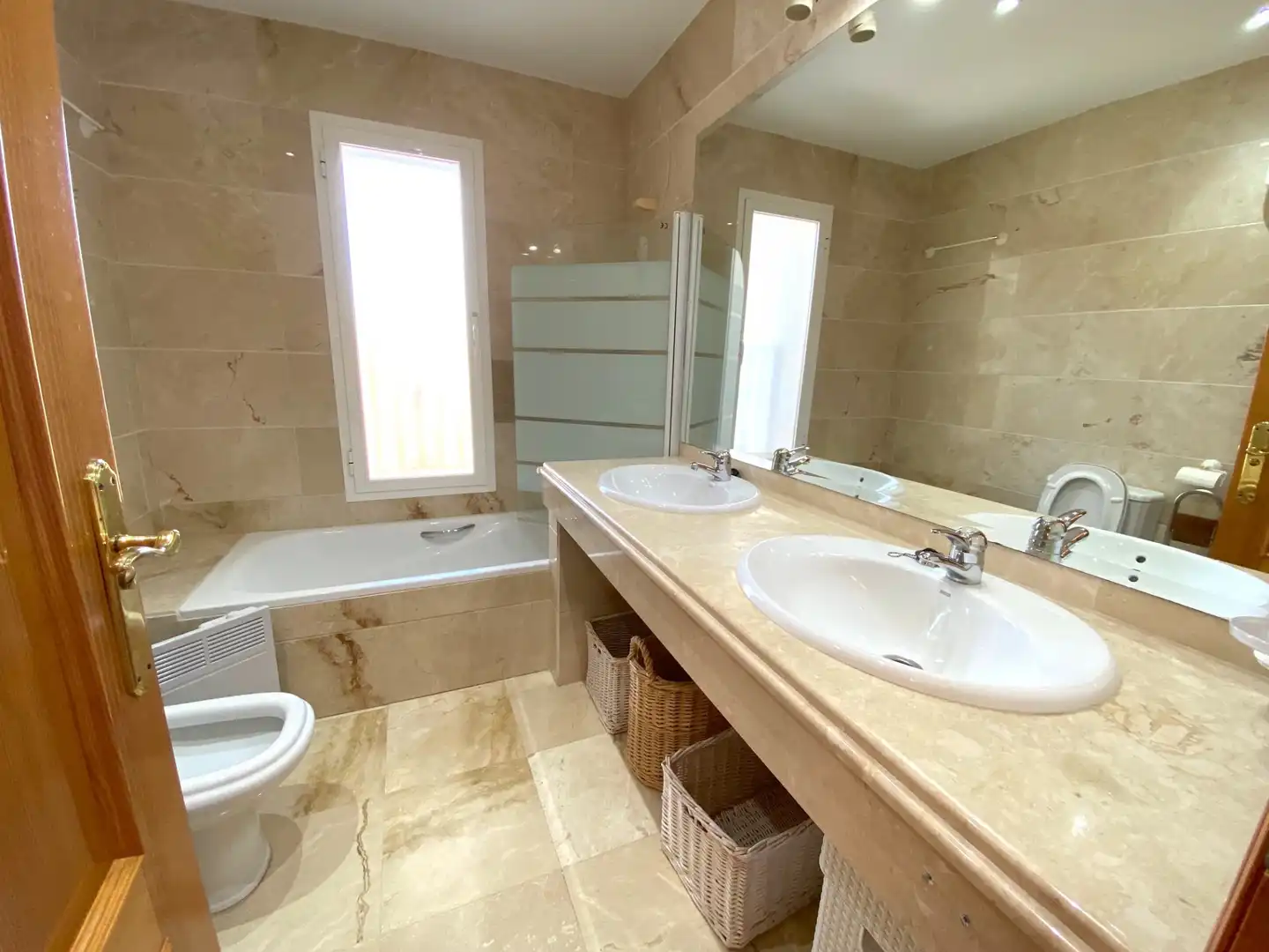 Apartment mit Pool zum Verkauf in Nueva Andalucía, imagen 25