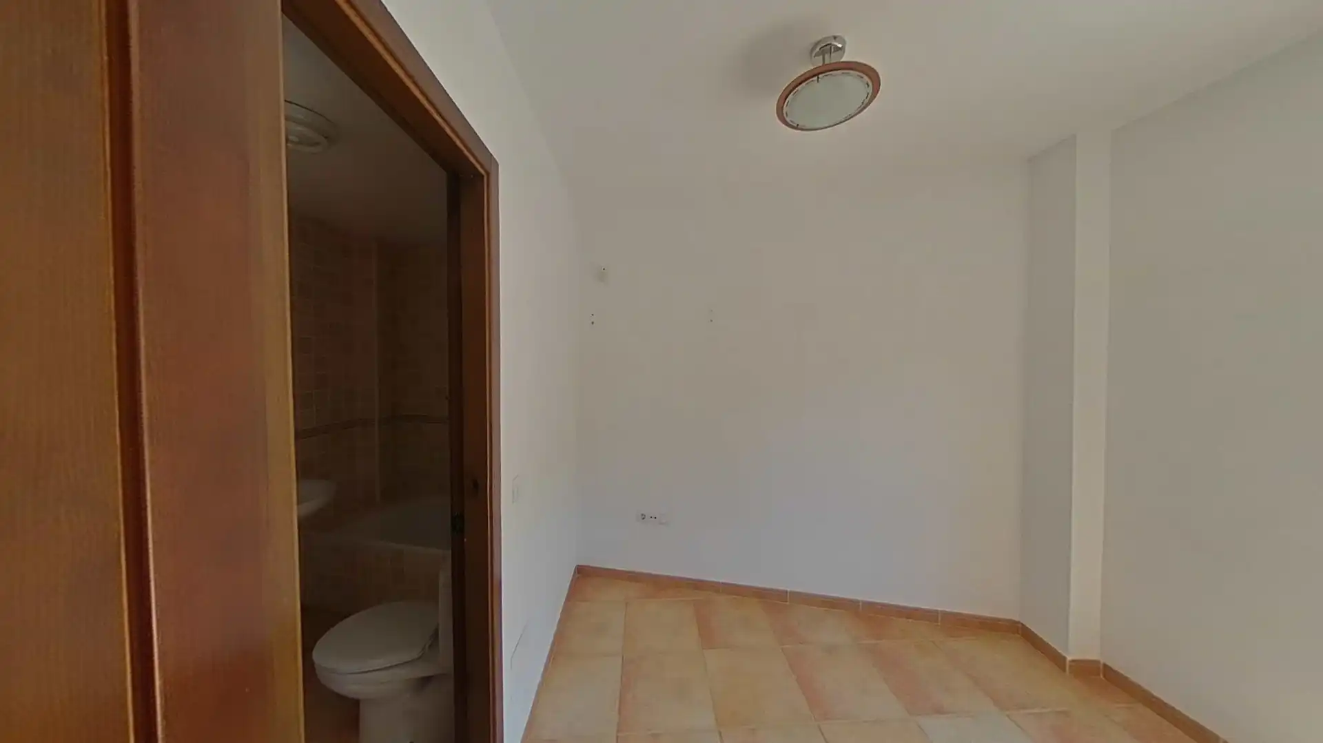 Piso en venta en Paterna del Río con Balcón