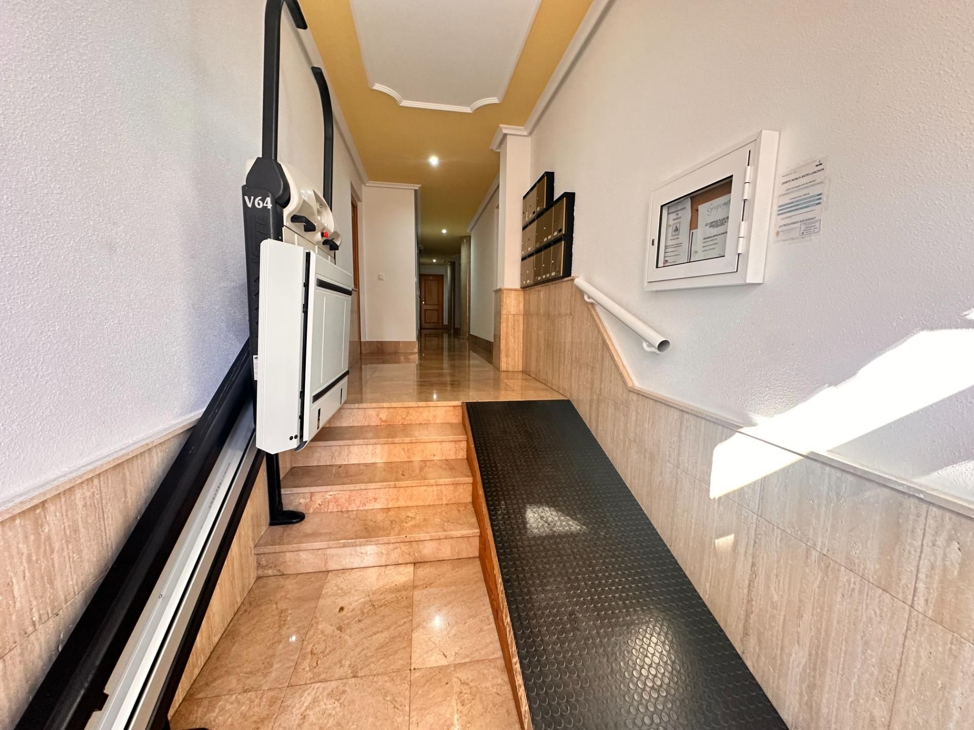 Flat for sale in La Unión  with Air Conditioner and Balcony
