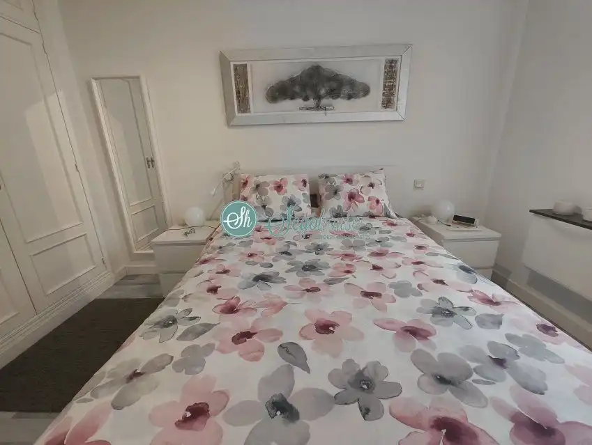 Habitación de Piso en venta en Torrecaballeros con Calefacción, Terraza y Amueblado