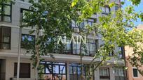 Exterior view of Flat for sale in  Madrid Capital  with Air Conditioner, Heating and Terrace