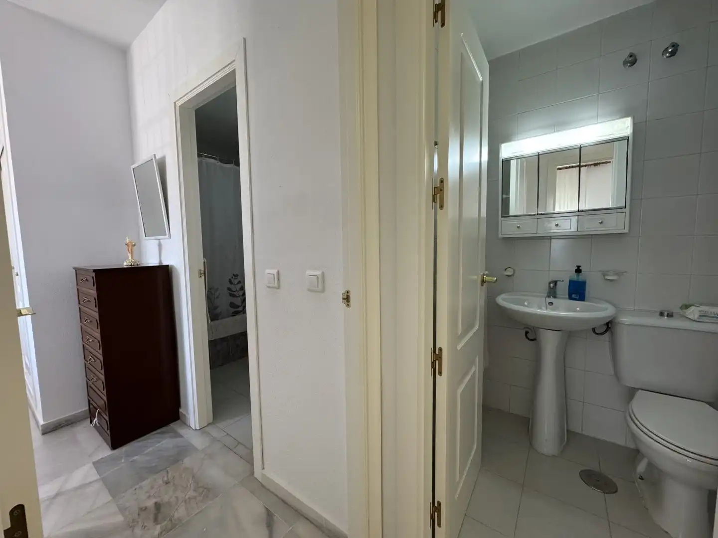 Bathroom of Flat for sale in Chipiona  with Swimming Pool, Furnished and Balcony