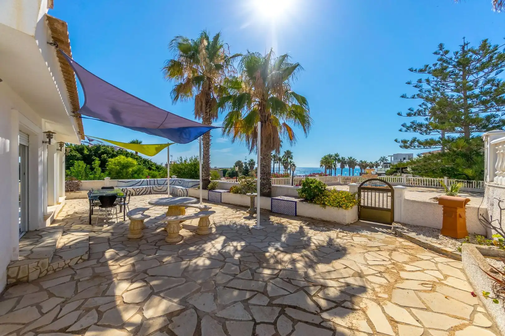 Terrassa de Casa o xalet en venda en Orihuela amb Aire condicionat, Jardí privat i Terrassa