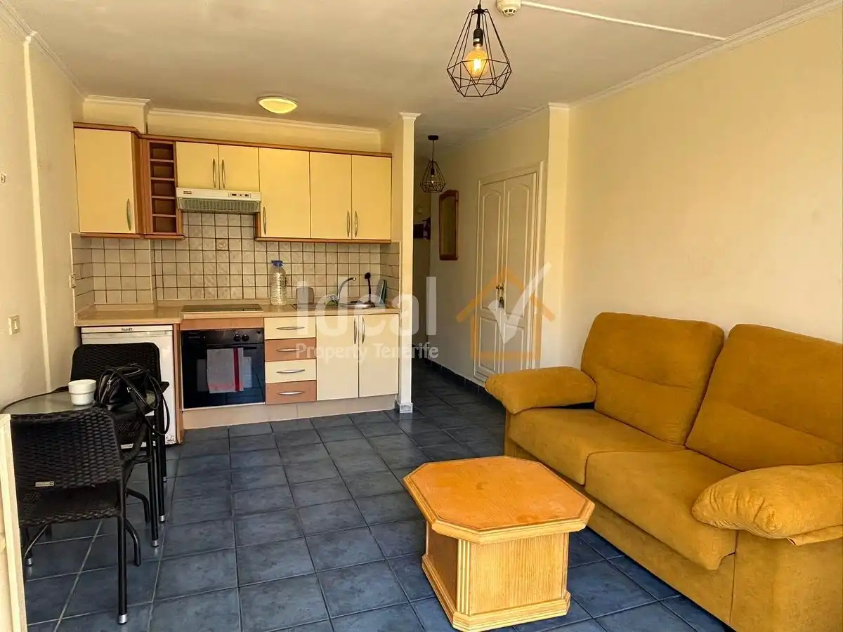 Cuina de Apartament en venda en Arona amb Terrassa i Piscina comunitària