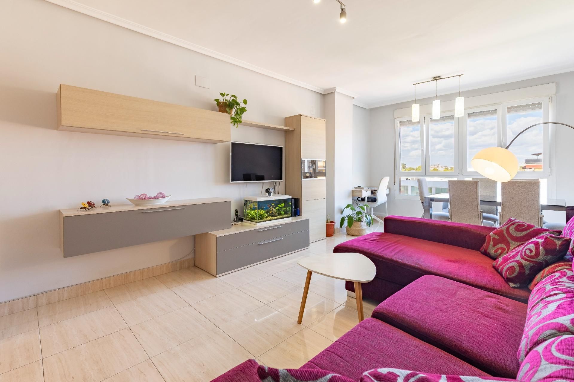 Living room of Flat for sale in Alzira  with Air Conditioner and Heating