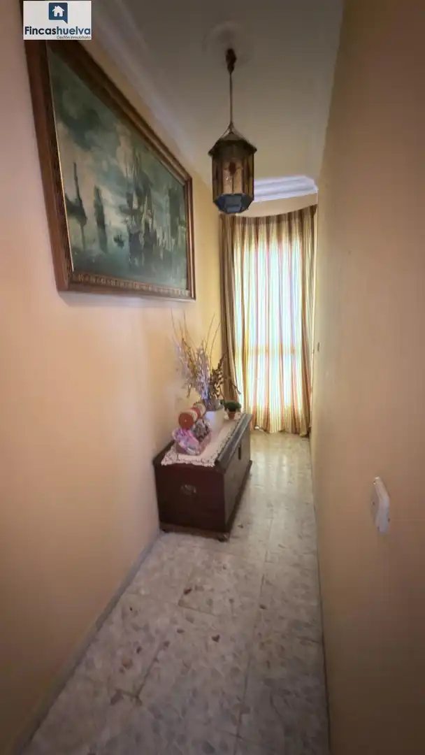 Casa adosada en venda en Palos de la Frontera amb Terrassa, Moblat i Balcó