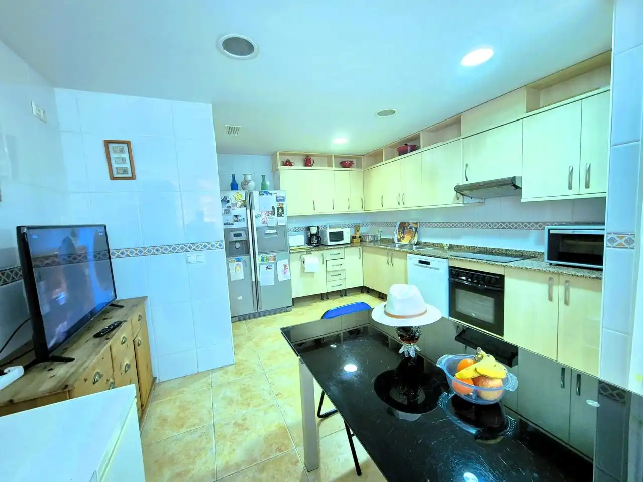 Cuina de Casa o xalet en venda en Alicante / Alacant amb Aire condicionat, Jardí privat i Terrassa