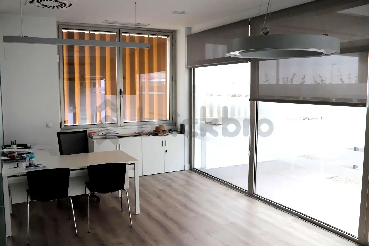 Office for rent in Madrid  with Air Conditioner and Heating