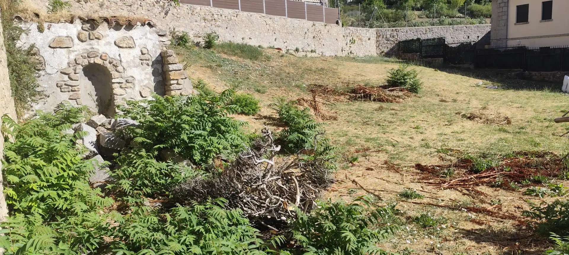 Residencial en venda a Abantos - Carmelitas