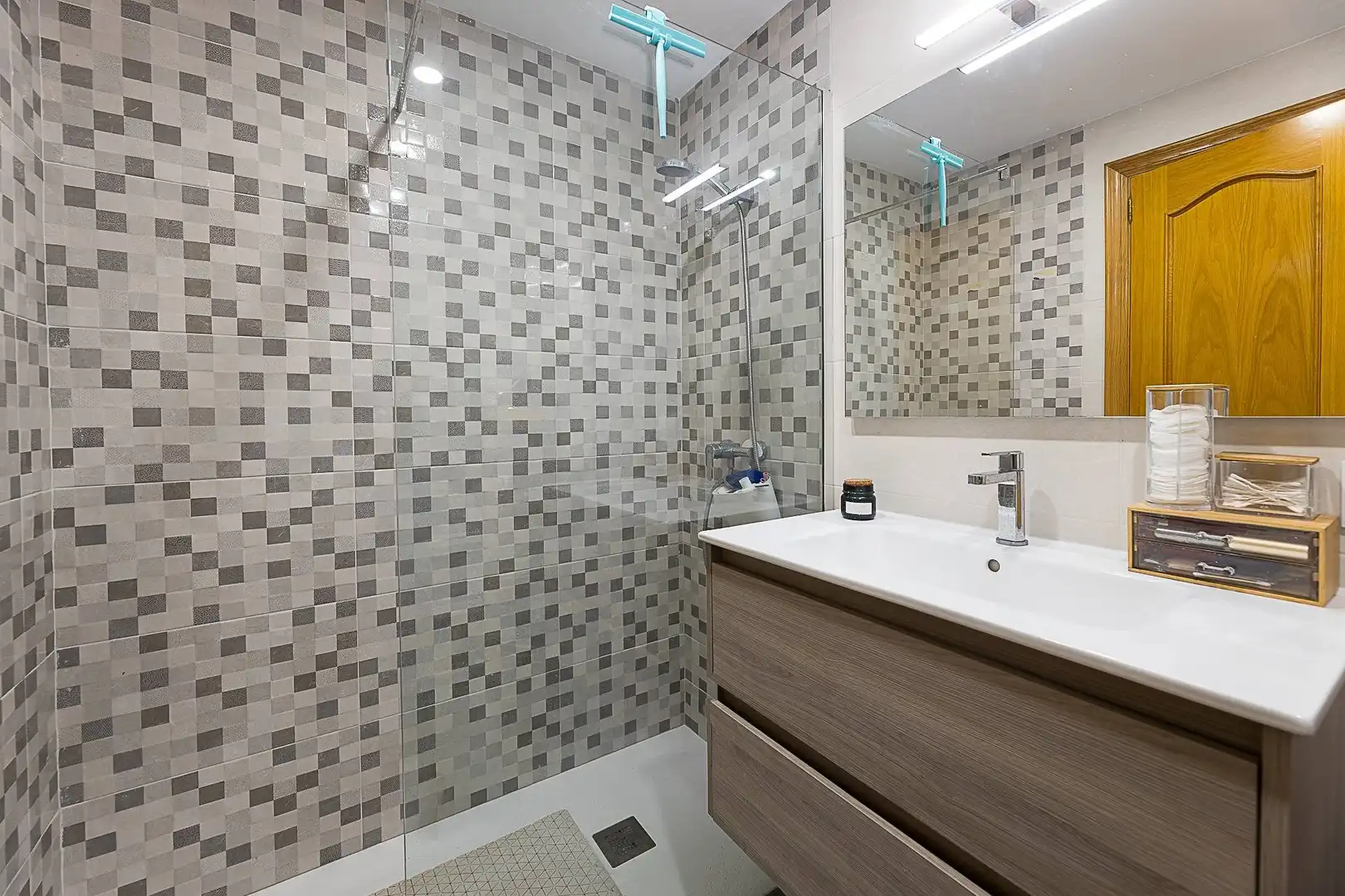 Badezimmer von Wohnung zum Verkauf in Llucmajor mit Klimaanlage, Heizung und Balkon