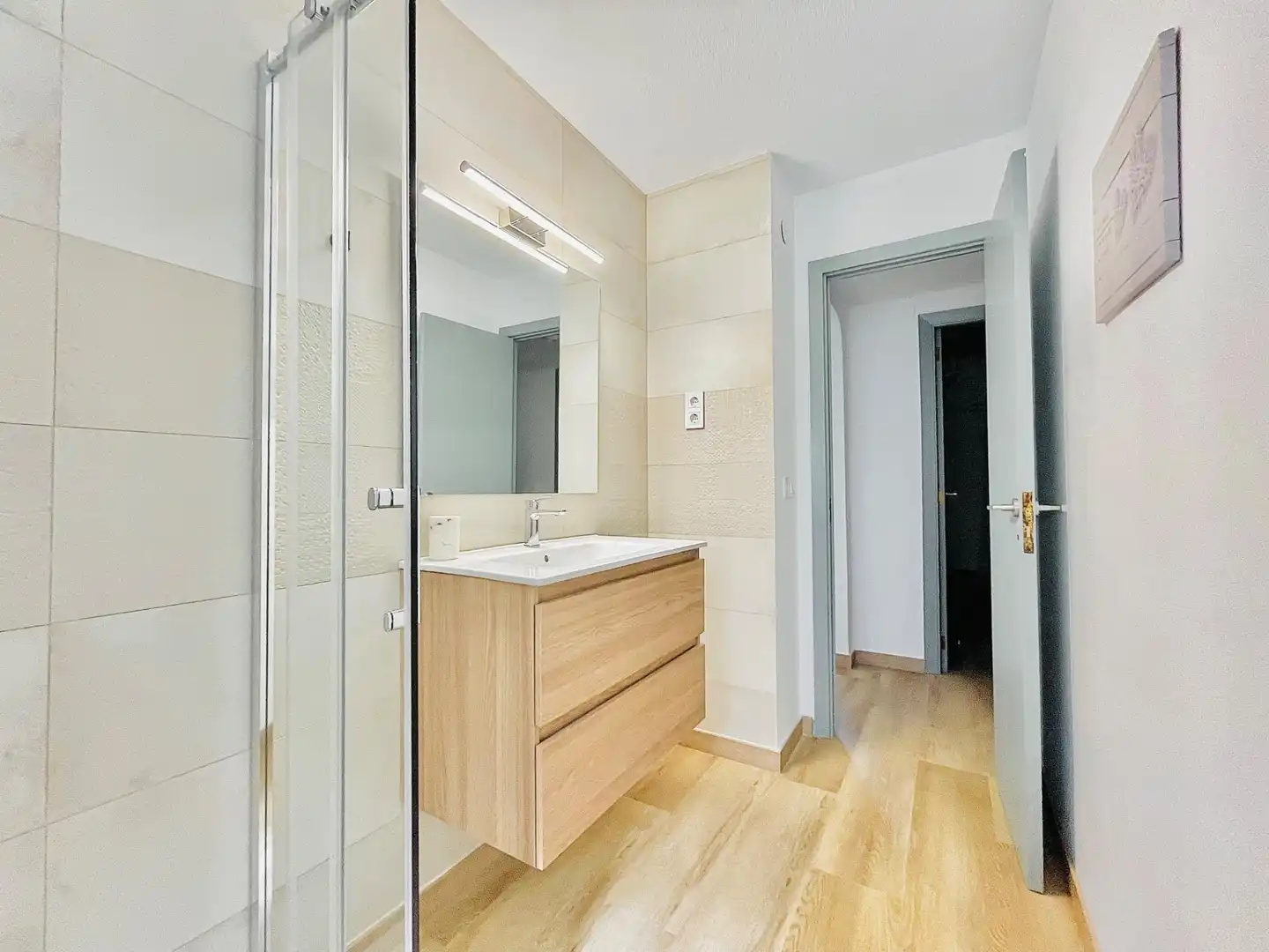 Badezimmer von Wohnungen zum Verkauf in Dénia mit Klimaanlage, Heizung und Privatgarten