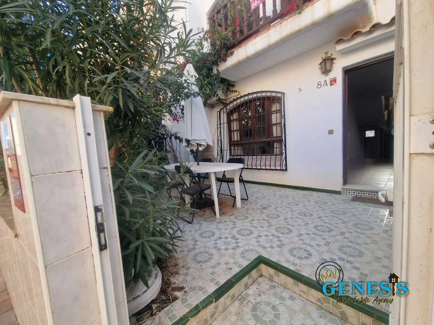 Jardí de Casa adosada en venda en Torrevieja amb Aire condicionat, Terrassa i Traster