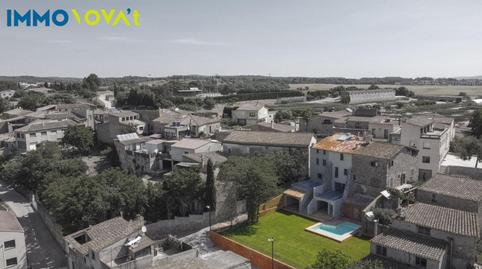 Foto 3 de Casa adosada en venda a Carrer Major, Jafre, Girona