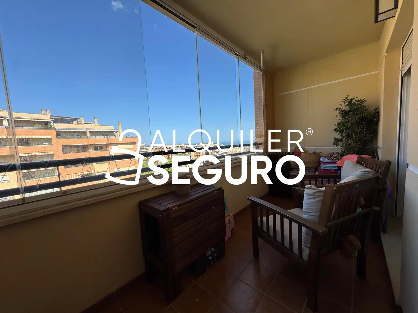 Terrassa de Pis de lloguer en Torremolinos amb Aire condicionat, Terrassa i Piscina