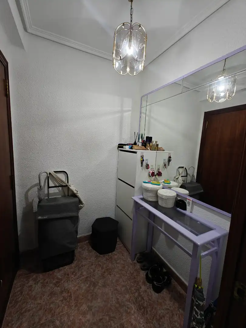 Bathroom of Flat for rent in Valencia  with Air Conditioner, Furnished and Balcony
